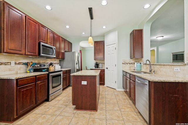 10711 Palomino Bnd, San Antonio, TX 78254