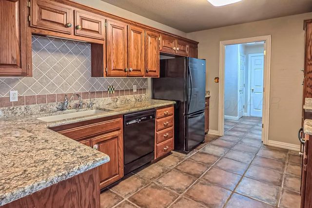 12 BRENNAN Park, Amarillo, TX 79121