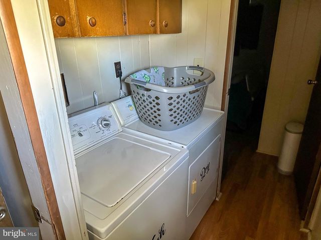 12 ONEILL AVE, Hanover, PA 17331