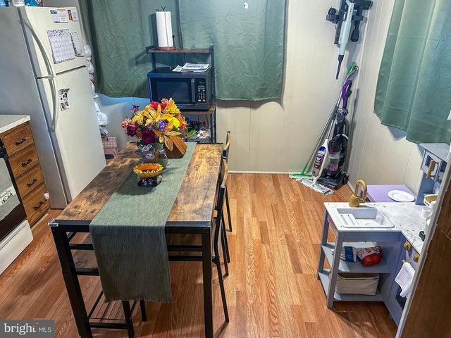 12 ONEILL AVE, Hanover, PA 17331