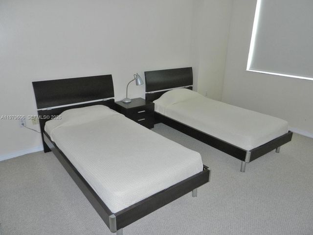 90 Alton Rd 1903, Miami Beach, FL 33139