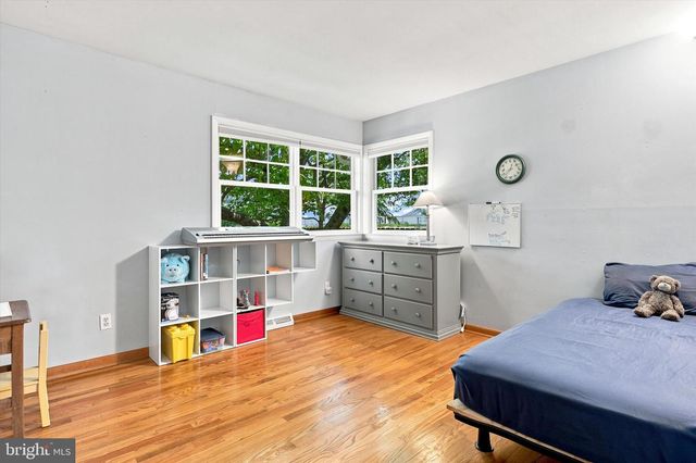 18 ROCKLAND RD, Ewing, NJ 08638