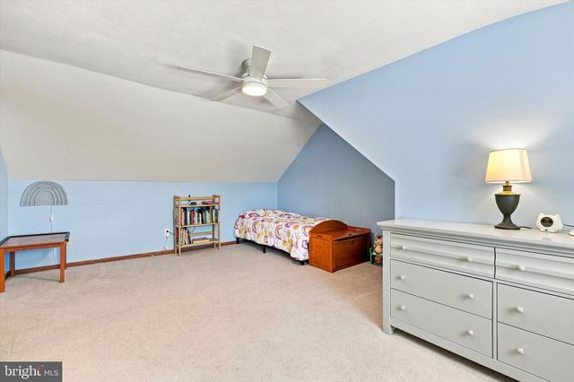 18 ROCKLAND RD, Ewing, NJ 08638