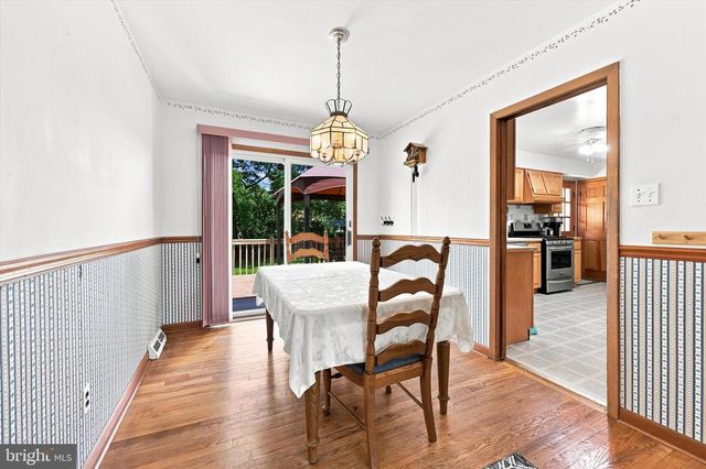 18 ROCKLAND RD, Ewing, NJ 08638