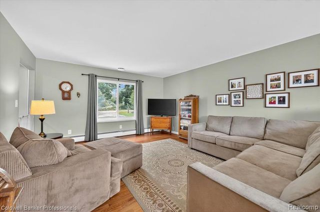 1545 Rulane Drive, Lapeer, MI 48446