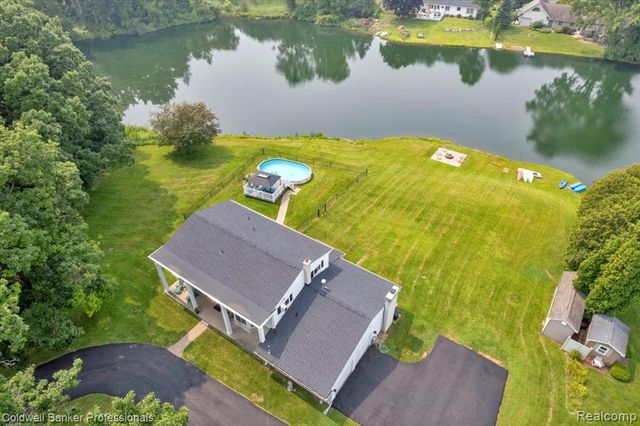 1545 Rulane Drive, Lapeer, MI 48446