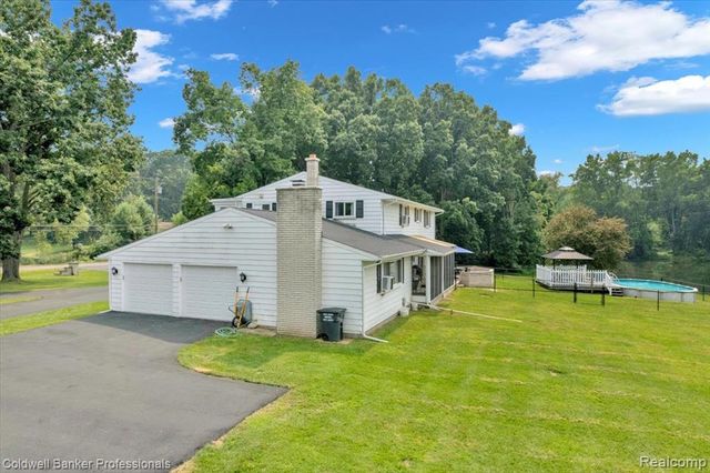 1545 Rulane Drive, Lapeer, MI 48446