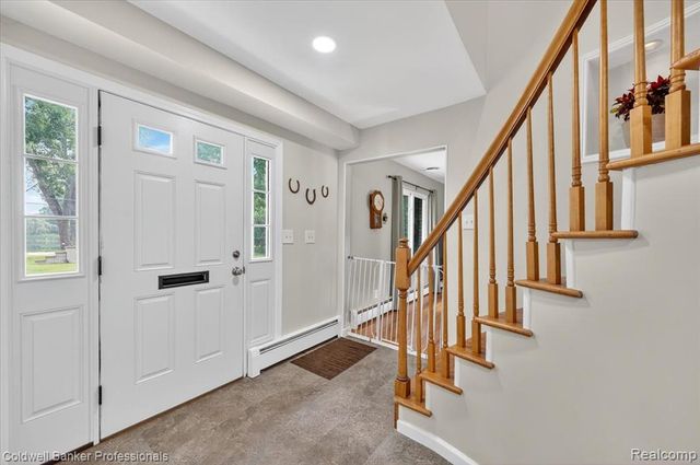 1545 Rulane Drive, Lapeer, MI 48446