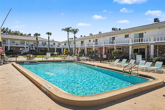 4742 AZALEA DRIVE 103, New Port Richey, FL 34652