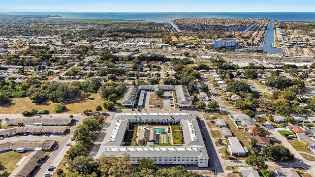 4742 AZALEA DRIVE 103, New Port Richey, FL 34652