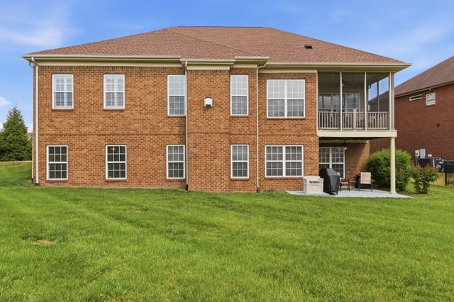 2083 Autumn Ridge Way, Spring Hill, TN 37174