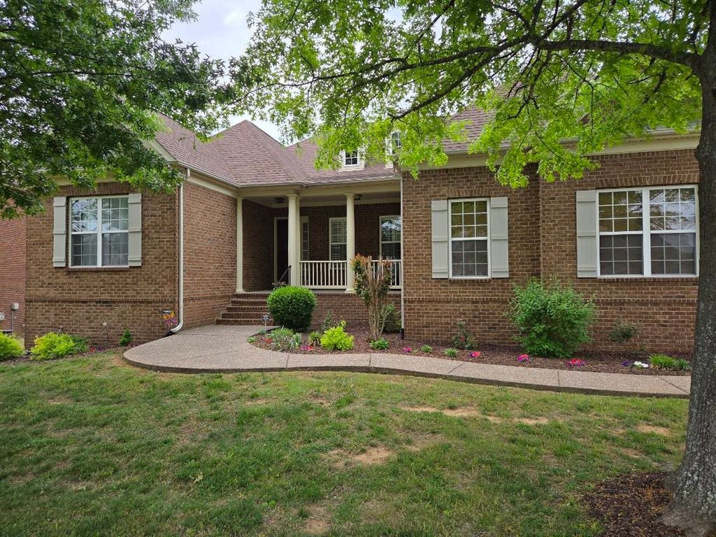 2083 Autumn Ridge Way, Spring Hill, TN 37174