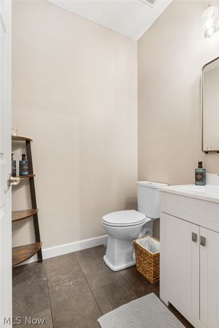 8111 Middlebranch Avenue NE, Middlebranch, OH 44652