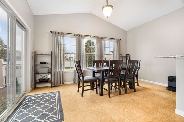 8111 Middlebranch Avenue NE, Middlebranch, OH 44652