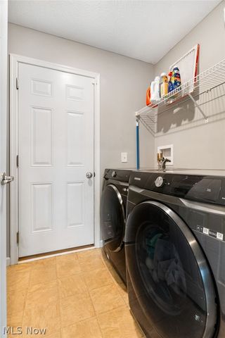 8111 Middlebranch Avenue NE, Middlebranch, OH 44652