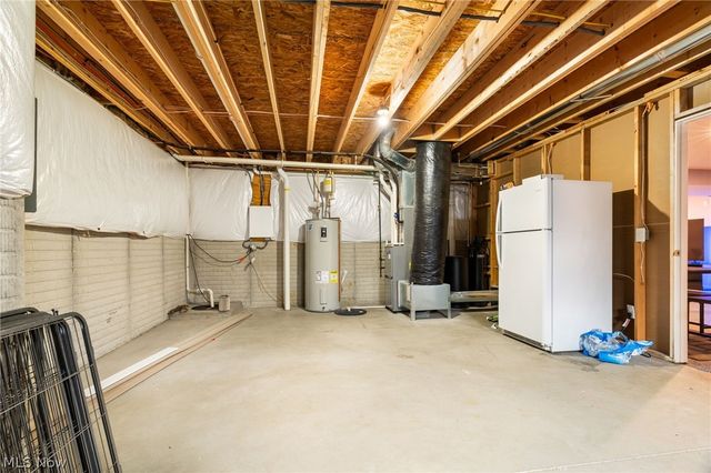 8111 Middlebranch Avenue NE, Middlebranch, OH 44652