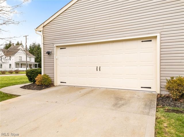 8111 Middlebranch Avenue NE, Middlebranch, OH 44652