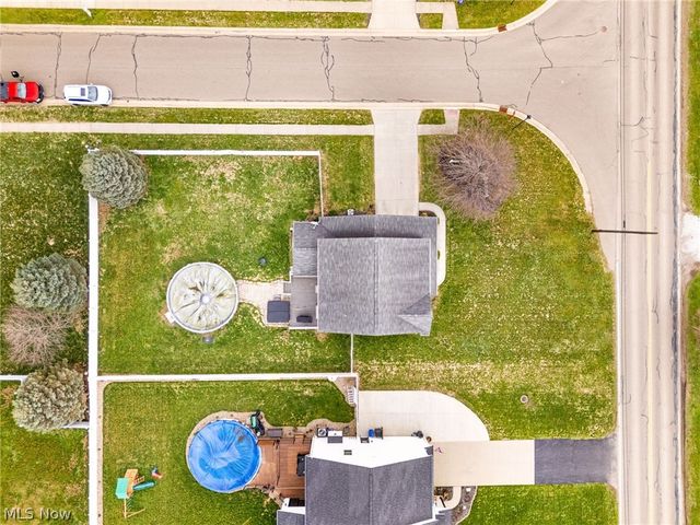 8111 Middlebranch Avenue NE, Middlebranch, OH 44652