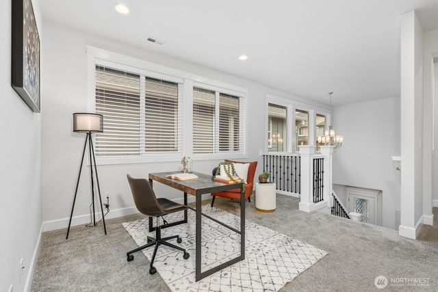 479 5th Avenue NE, Issaquah, WA 98029