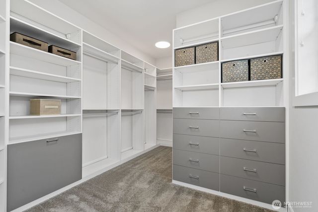 479 5th Avenue NE, Issaquah, WA 98029