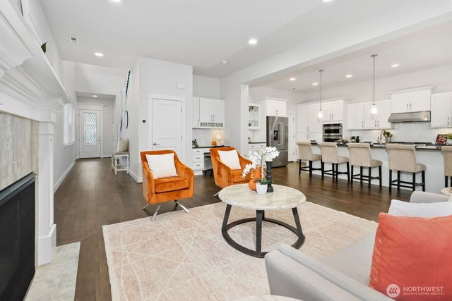 479 5th Avenue NE, Issaquah, WA 98029