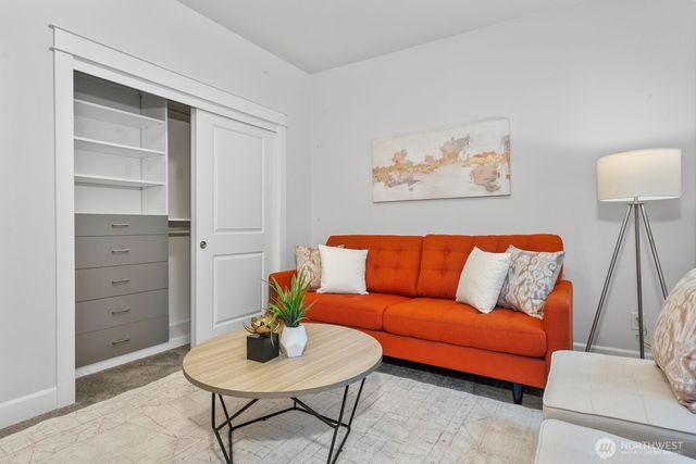 479 5th Avenue NE, Issaquah, WA 98029