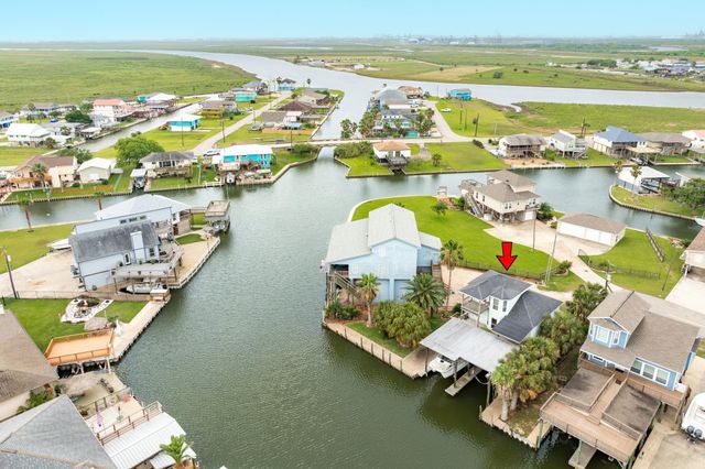 139 Driftwood Road, Freeport, TX 77541