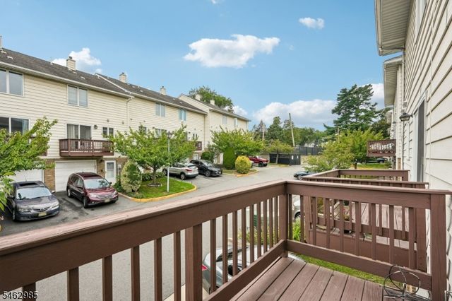 33 Aycrigg Ave, Passaic City, NJ 07055