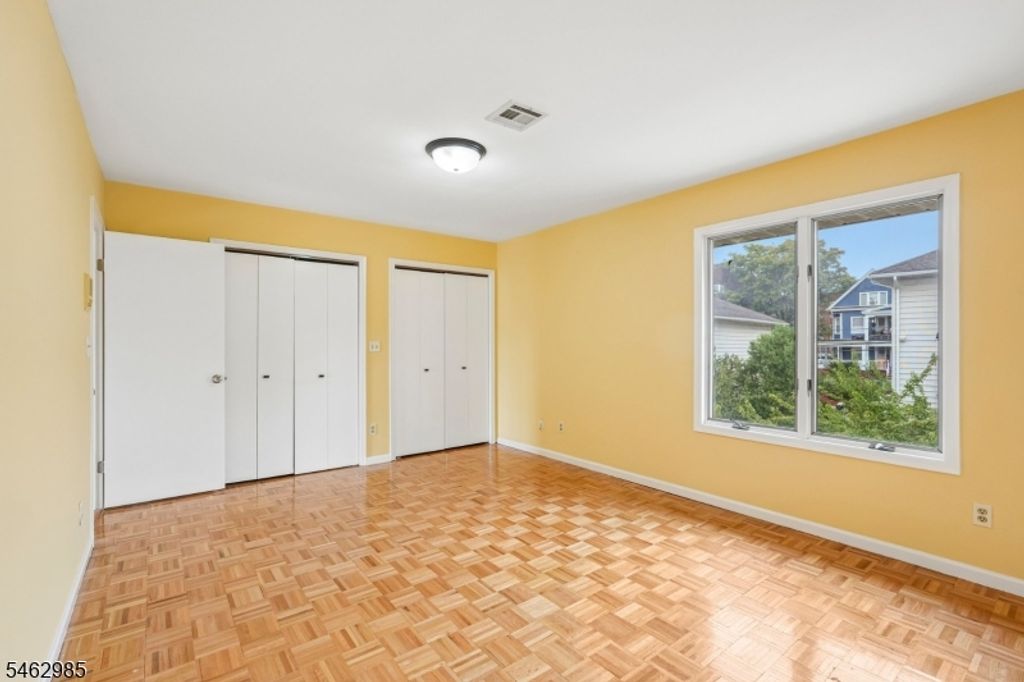 33 Aycrigg Ave, Passaic City, NJ 07055 — photo 5