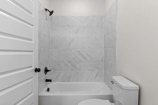 76 Simmons Cir, Fayetteville, TN 37334
