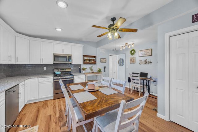 7 Maple Lane, Howell, NJ 07731