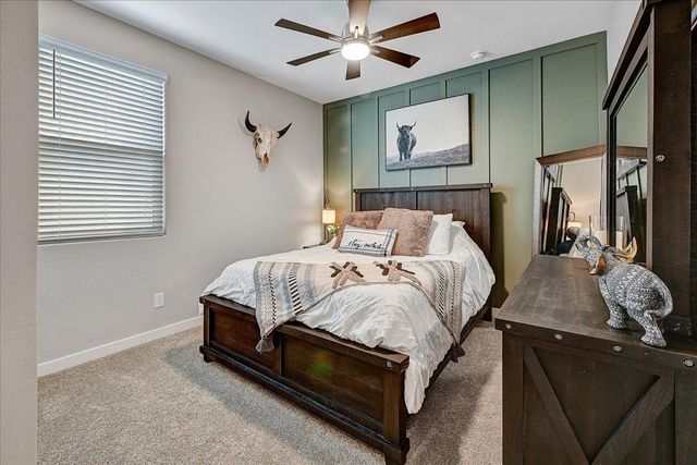 2053 W Lonesome Trail, Phoenix, AZ 85085