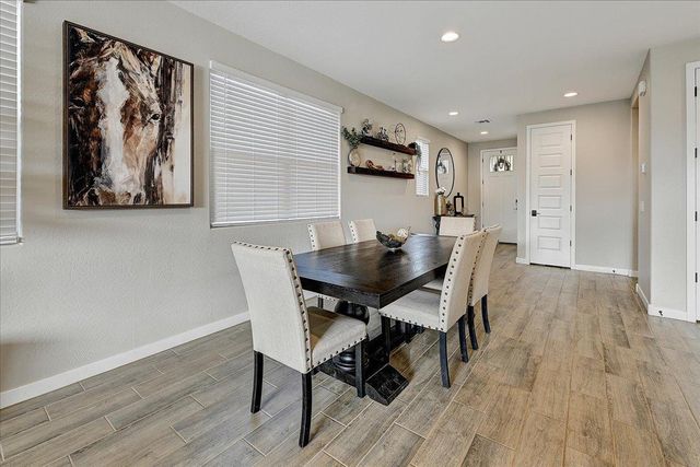 2053 W Lonesome Trail, Phoenix, AZ 85085