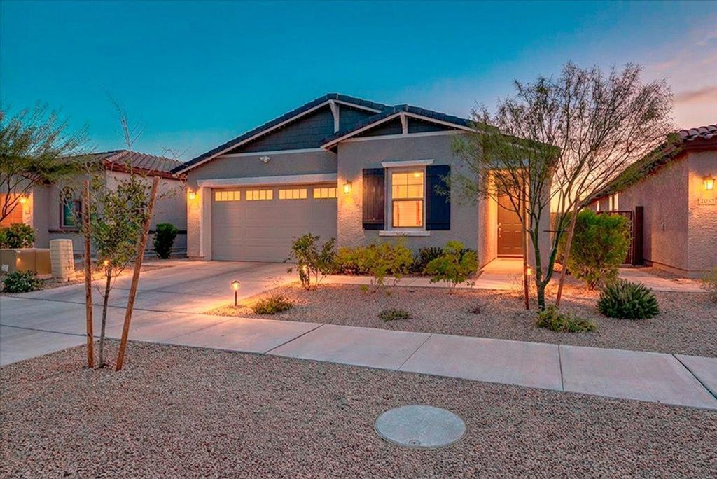 2053 W Lonesome Trail, Phoenix, AZ 85085