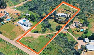 11041 Summit Avenue, Santee, CA 92071