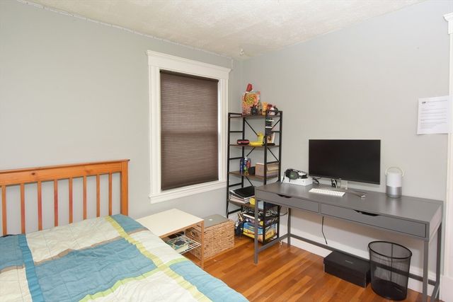 67 Fernwood Ave, Lynn, MA 01904