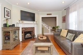 67 Fernwood Ave, Lynn, MA 01904