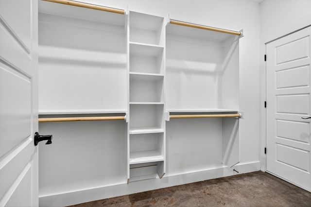 211 W Murray Street, Denison, TX 75020