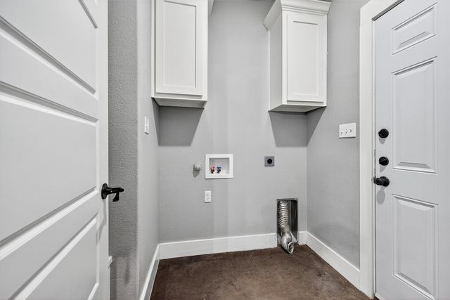 211 W Murray Street, Denison, TX 75020