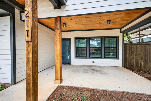 211 W Murray Street, Denison, TX 75020