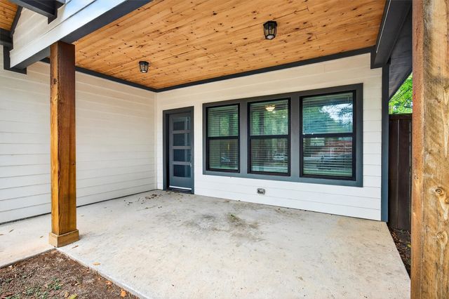 211 W Murray Street, Denison, TX 75020