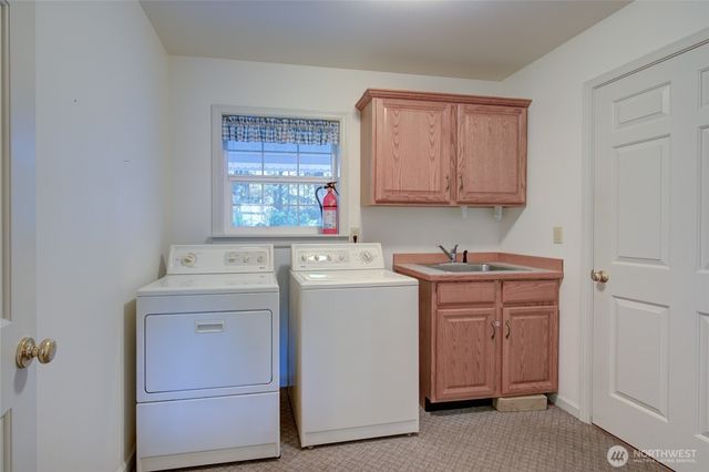 646 Woodland Loop NE, Ocean Shores, WA 98569