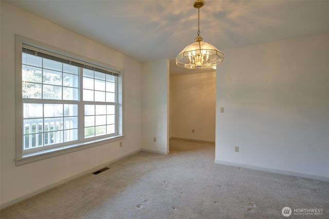 646 Woodland Loop NE, Ocean Shores, WA 98569