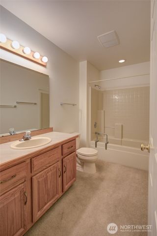 646 Woodland Loop NE, Ocean Shores, WA 98569