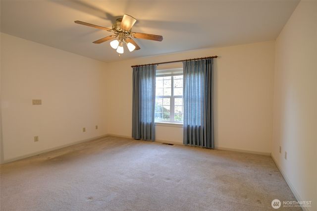 646 Woodland Loop NE, Ocean Shores, WA 98569