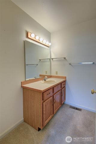 646 Woodland Loop NE, Ocean Shores, WA 98569