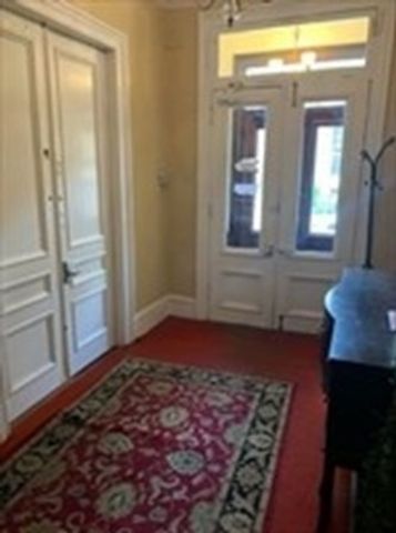 296 Marlborough 3, Boston, MA 02116