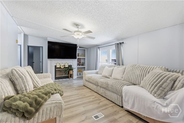 124 Baldpate Road, Bloomingdale, GA 31302