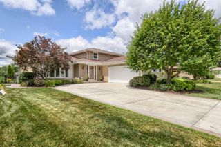 434 Timothy Court, Schaumburg, IL 60193