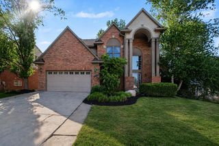 2877 Leslie Park Circle, Ann Arbor, MI 48105